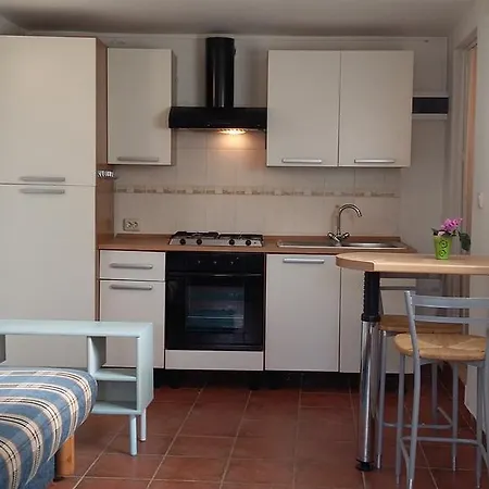 Sara Maris Apartment *